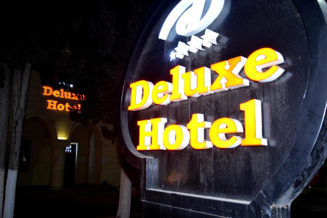 Deluxe Hotel Гянджа Экстерьер фото